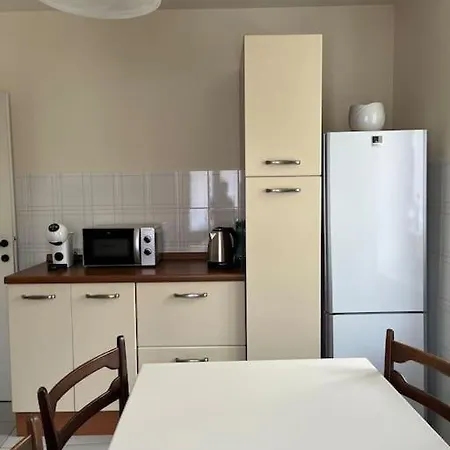 Gabbinoholidayhome Appartamento In Suggestiva Corte Como Exterior photo